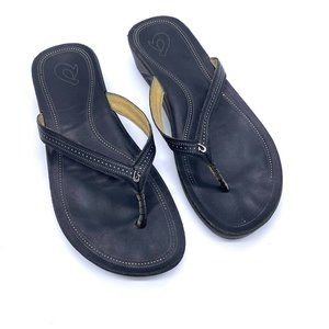 OLUKAI Ola Black Leather Flip Flops Sandals Thongs